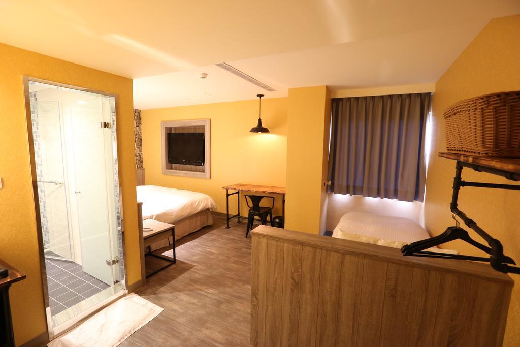 Central Hotel Taoyuan Exterior foto
